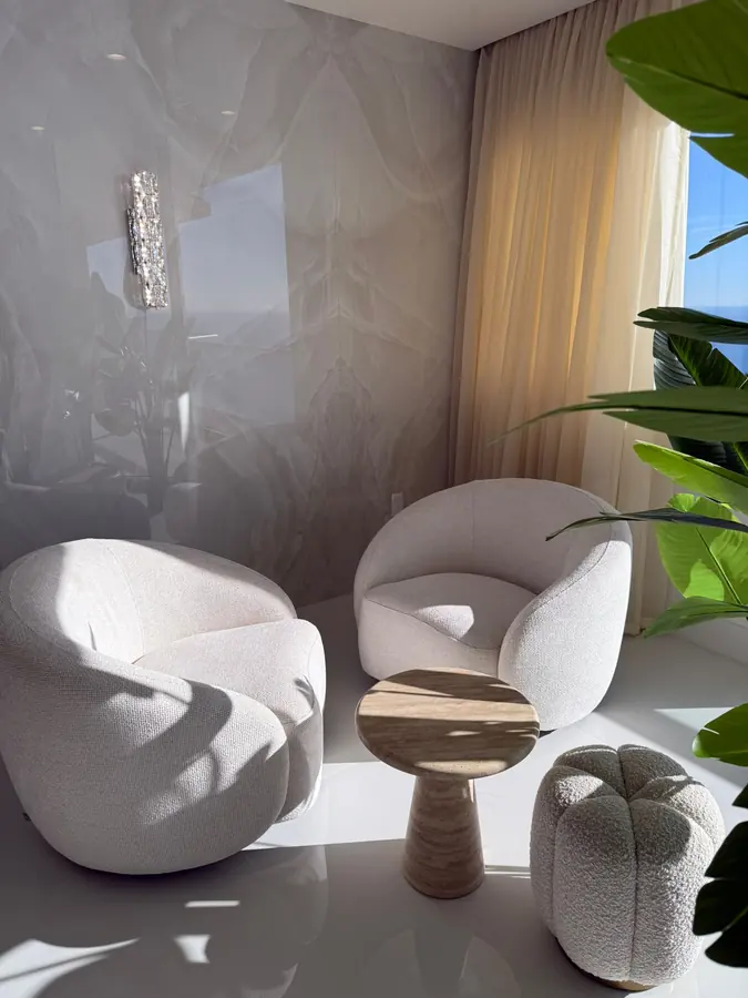 Interior under confidentiality